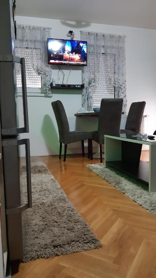 Apartman Luna Apartment Valjevo Exterior photo